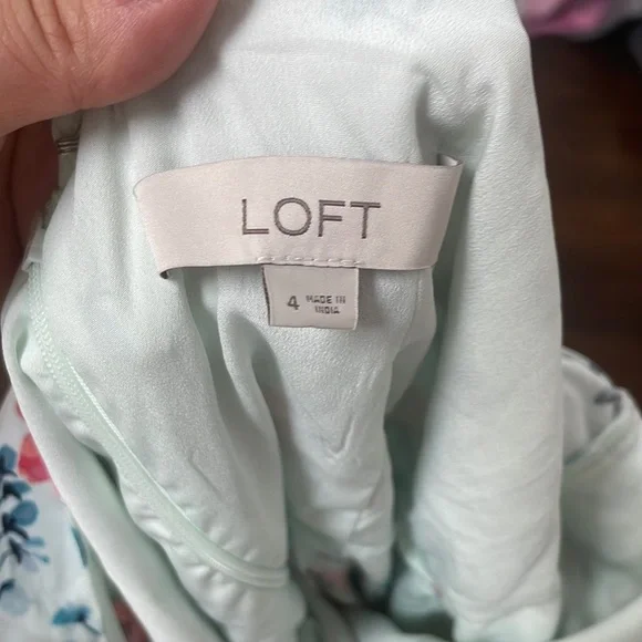 ♡Loft dress size 4 - Picture 6 of 6